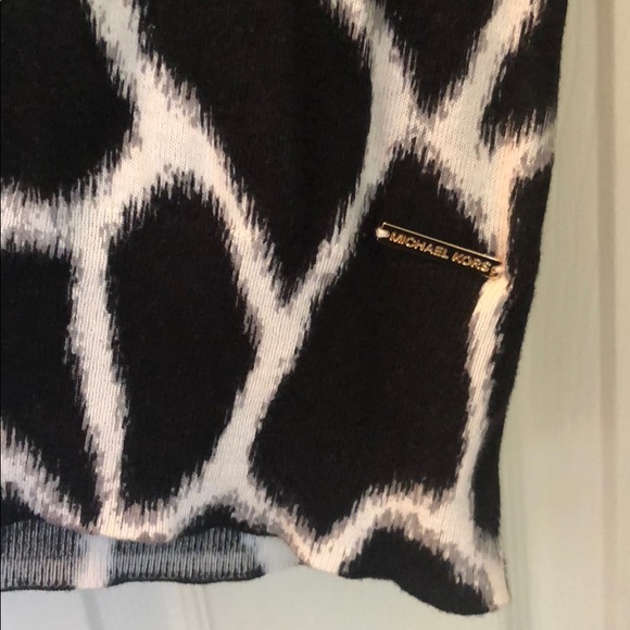 🆕 NWT Michael Kors Animal Print Sweater Size L - Picture 3 of 4